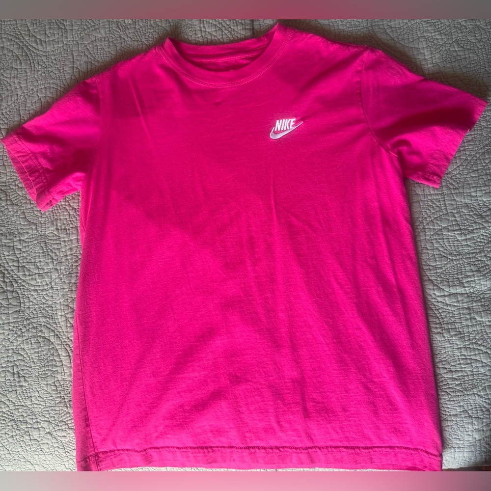 Oversized Nike Tee
